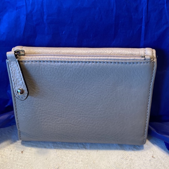 ❌❌❌❌❌ SOLD SOLD SOLD. Coach Leather Wallet EUC - Picture 7 of 10